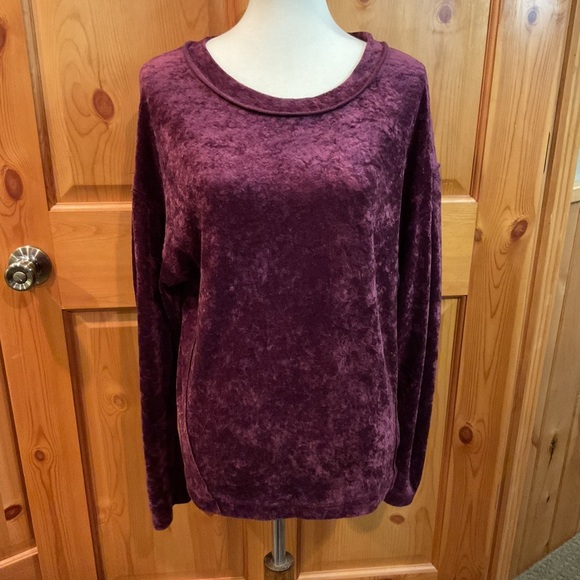 We The Free Milan Burgundy Crushed Velvet Top Size M* - Picture 2 of 8